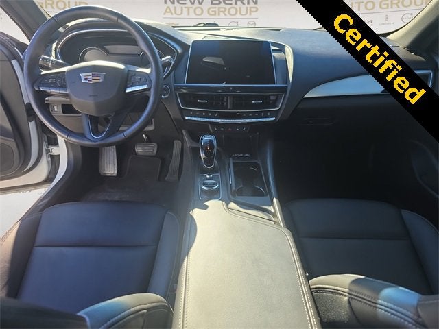 2022 Cadillac CT5 Luxury