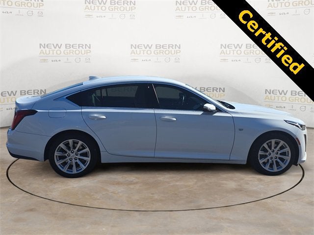 2022 Cadillac CT5 Luxury