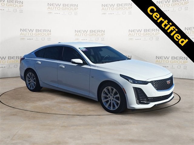 2022 Cadillac CT5 Luxury