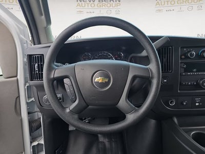 2025 Chevrolet Express Cargo WT