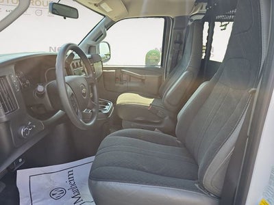 2025 Chevrolet Express Cargo WT
