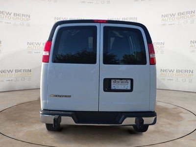 2025 Chevrolet Express Cargo WT