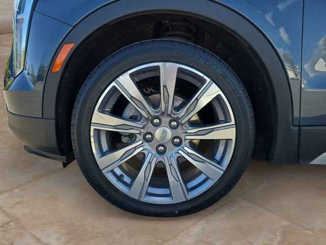 2020 Cadillac XT4 Premium Luxury