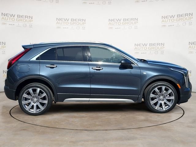 2020 Cadillac XT4 Premium Luxury