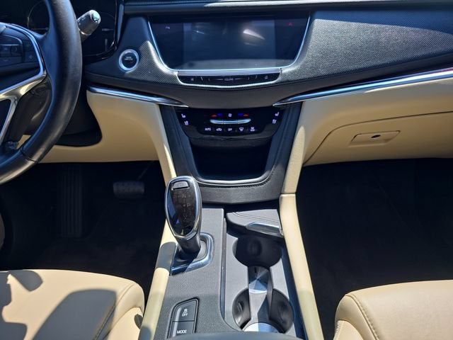 2019 Cadillac XT5 Premium Luxury FWD