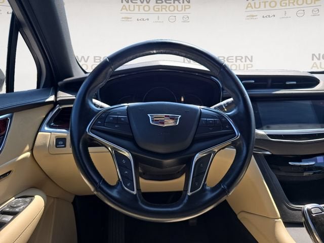 2019 Cadillac XT5 Premium Luxury FWD