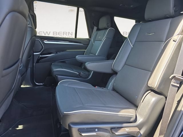 2025 Cadillac Escalade Premium Luxury