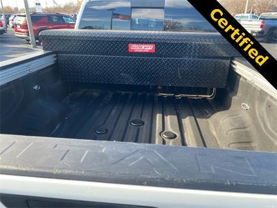 2024 Nissan Titan XD SV