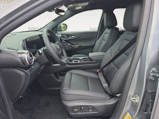 2026 Chevrolet Equinox LT - Photo 9