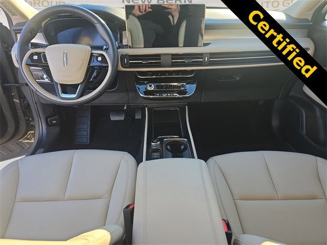 2025 Lincoln Corsair Premiere