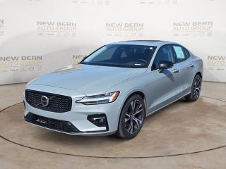 2025 Volvo S60 Plus