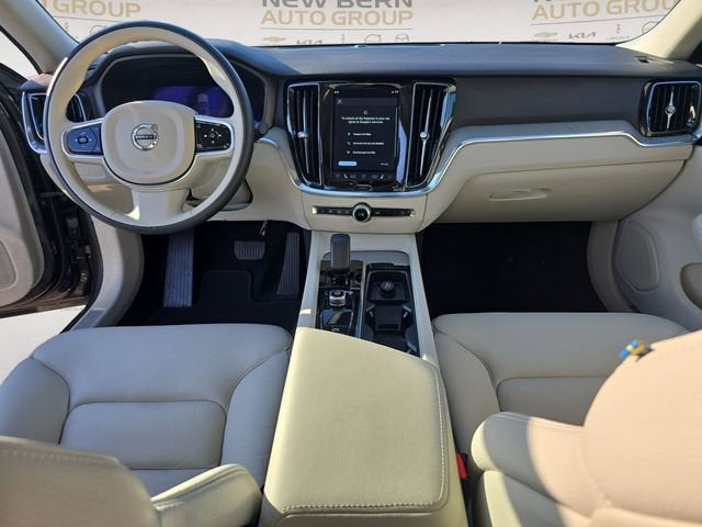 2025 Volvo S60 Plus