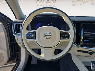 2025 Volvo S60 Plus