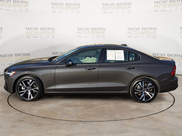 2025 Volvo S60 Plus