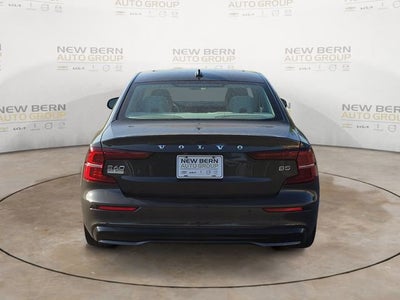 2025 Volvo S60 Plus