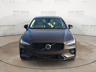 2025 Volvo S60 Plus