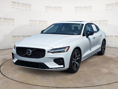 2025 Volvo S60 Core