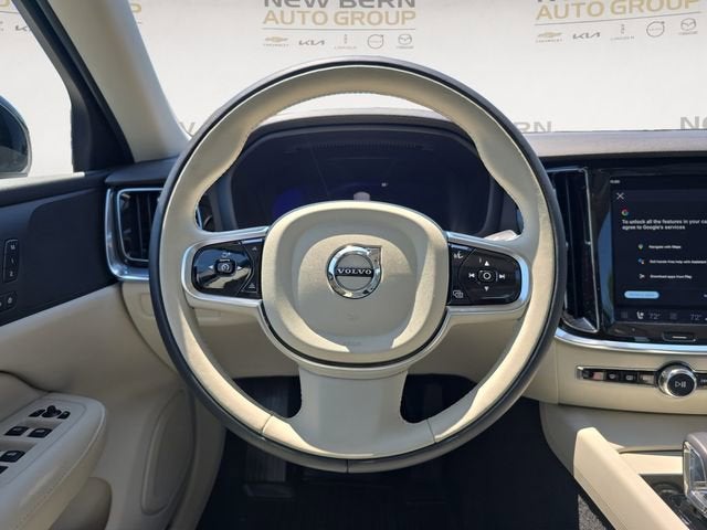 2025 Volvo S60 Core
