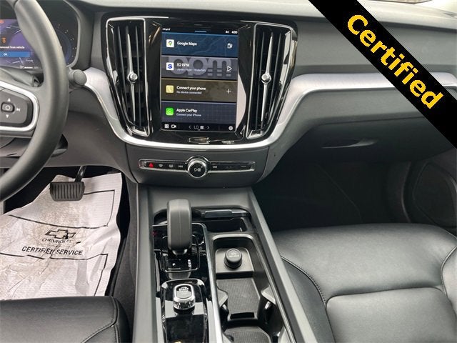 2024 Volvo S60 Core Dark Theme