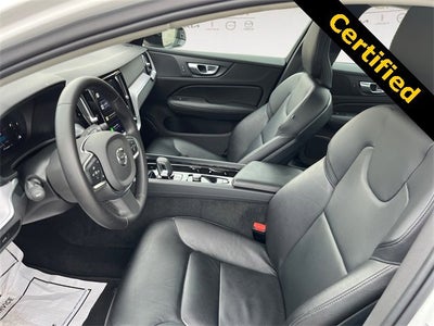 2024 Volvo S60 Core Dark Theme