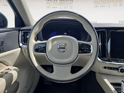 2024 Volvo S60 Core Dark Theme