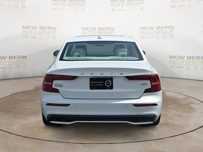 2024 Volvo S60 Core Dark Theme