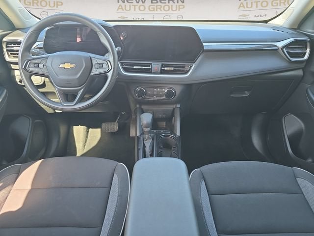 2025 Chevrolet Trailblazer LS