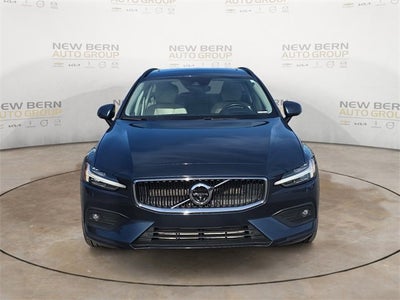 2020 Volvo V60 Momentum