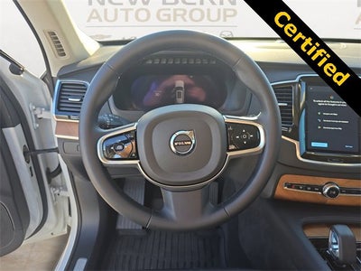 2023 Volvo XC90 Plus