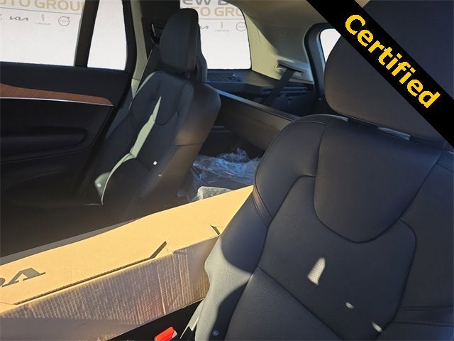 2023 Volvo XC90 Plus