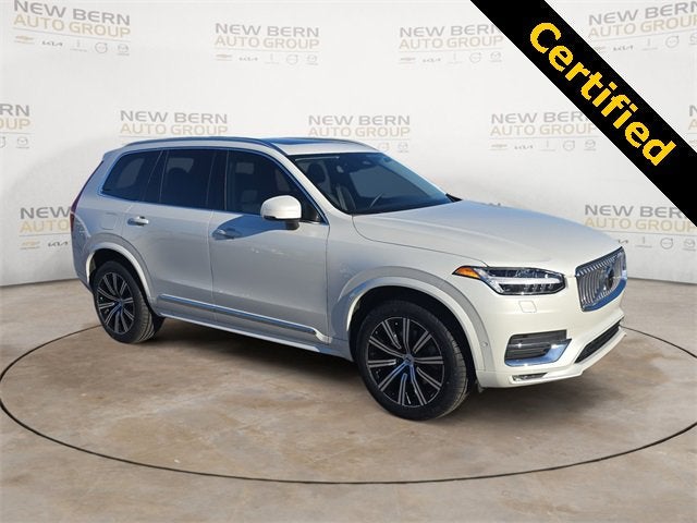 2023 Volvo XC90 Plus