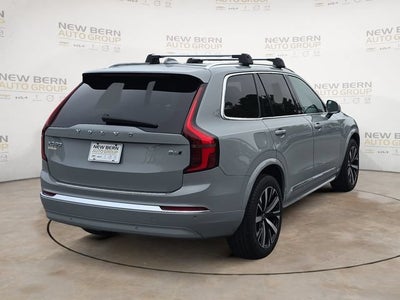 2025 Volvo XC90 Core