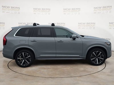 2025 Volvo XC90 Core