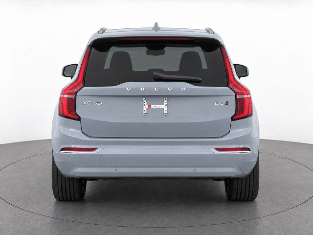 2026 Volvo XC90 Plus