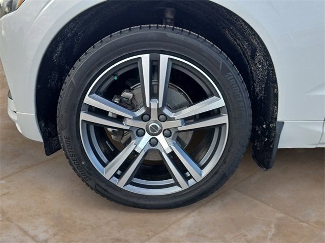 2021 Volvo XC60 Momentum