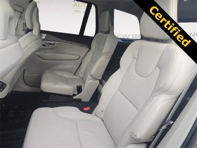2022 Volvo XC90 Inscription