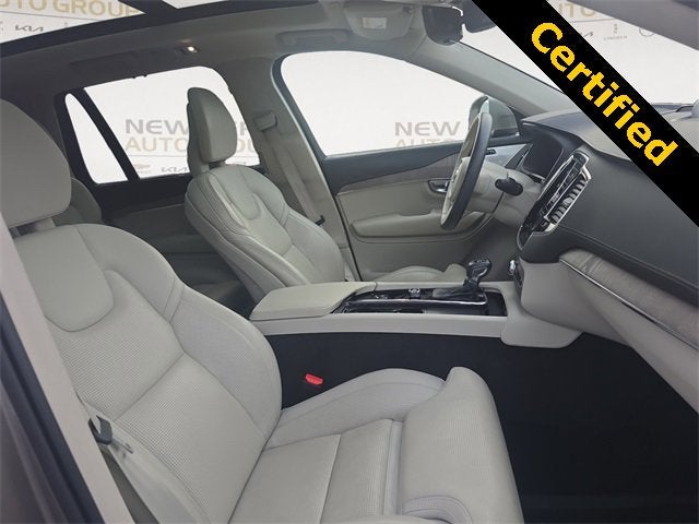 2022 Volvo XC90 Inscription