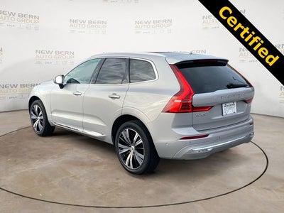 2023 Volvo XC60 Plus Bright Theme