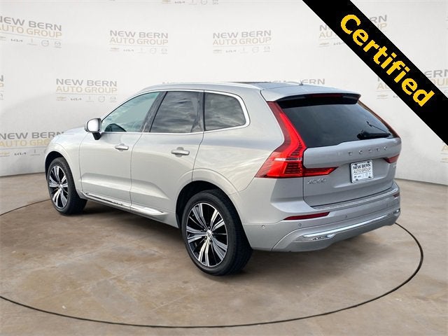2023 Volvo XC60 Plus Bright Theme