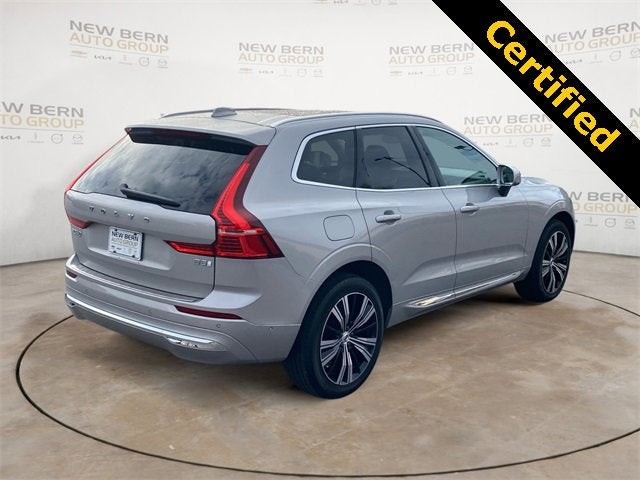 2023 Volvo XC60 Plus Bright Theme