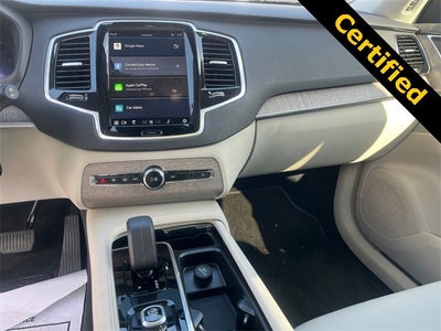 2024 Volvo XC90 Plus Bright Theme