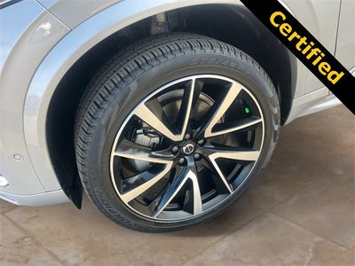 2024 Volvo XC90 Plus Bright Theme