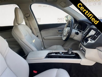 2024 Volvo XC90 Plus Bright Theme