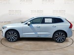 2023 Volvo XC60 Ultimate Bright Theme