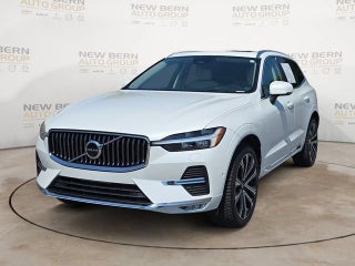 2023 Volvo XC60 Ultimate Bright Theme