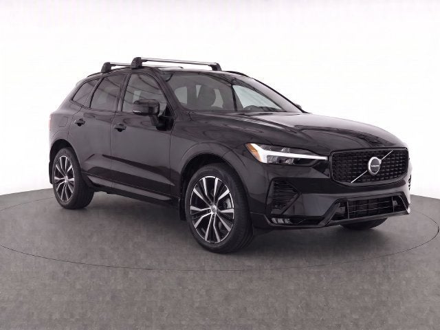 2024 Volvo XC60 Plus Dark Theme