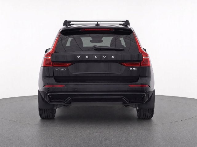 2024 Volvo XC60 Plus Dark Theme