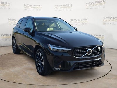 2024 Volvo XC60 Plus Dark Theme