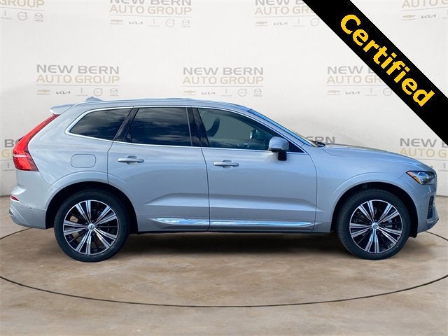 2023 Volvo XC60 Plus Bright Theme