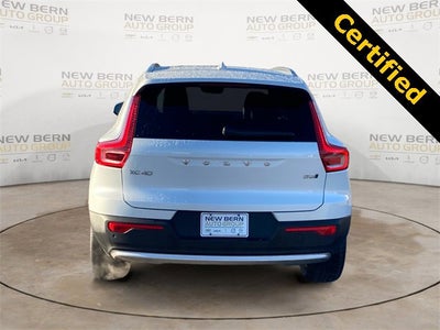 2025 Volvo XC40 Core Bright Theme